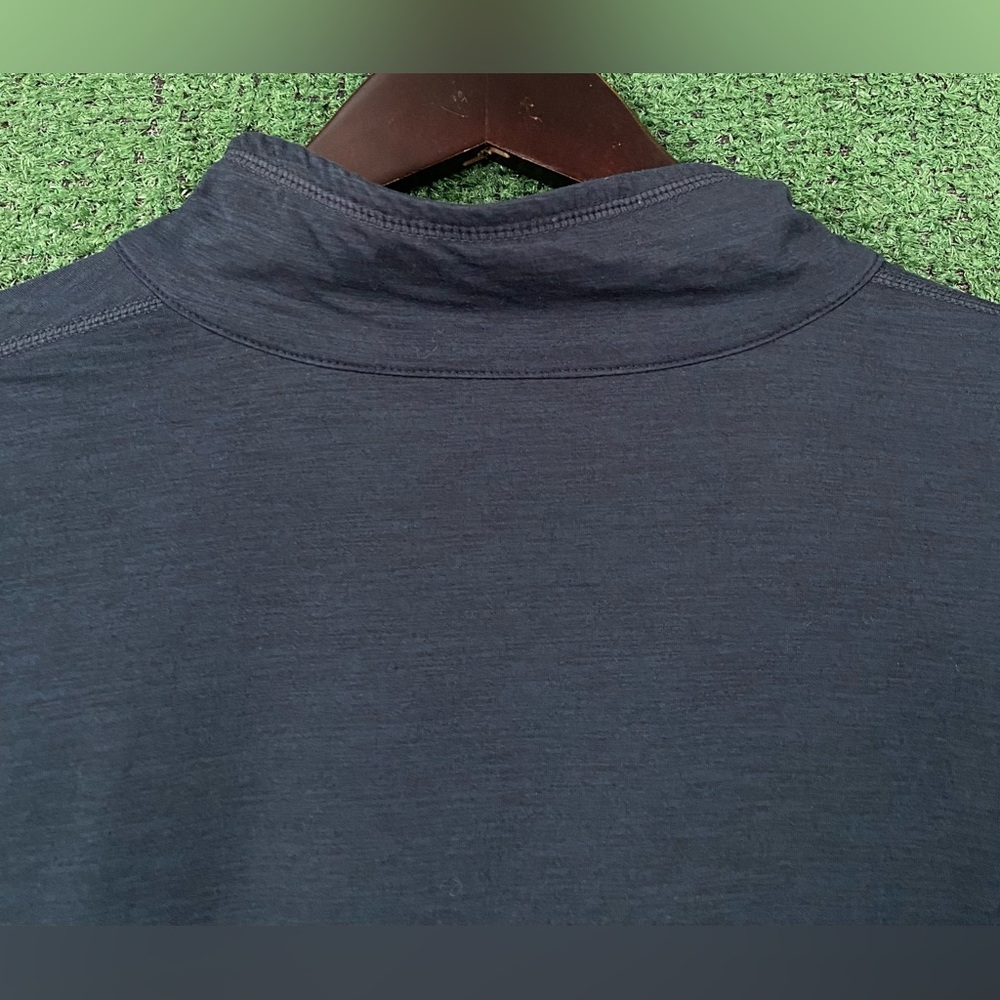 Vuori Ease Performance Pullover Half Zip Navy Shi… - image 4